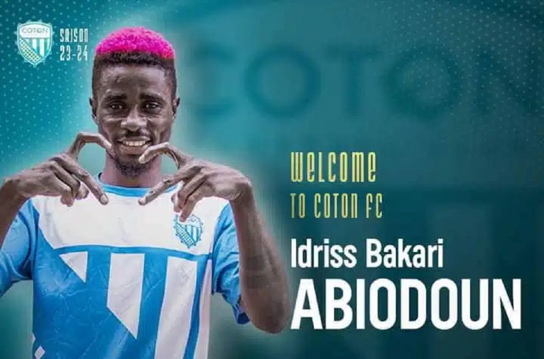 Idriss Bakari signe Ã  Coton FC