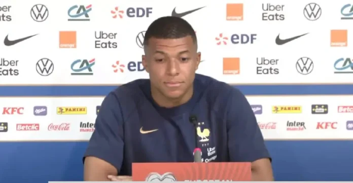 Kylian MbappÃ© en confÃ©rence de presse avec la France