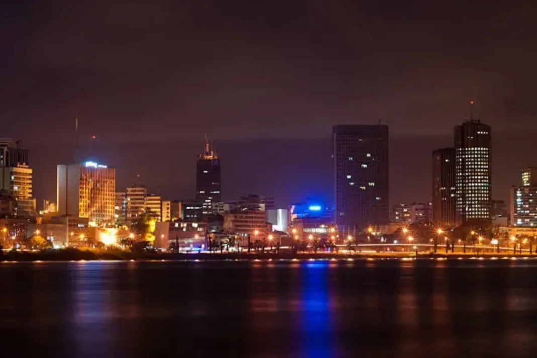 abidjan-by-night